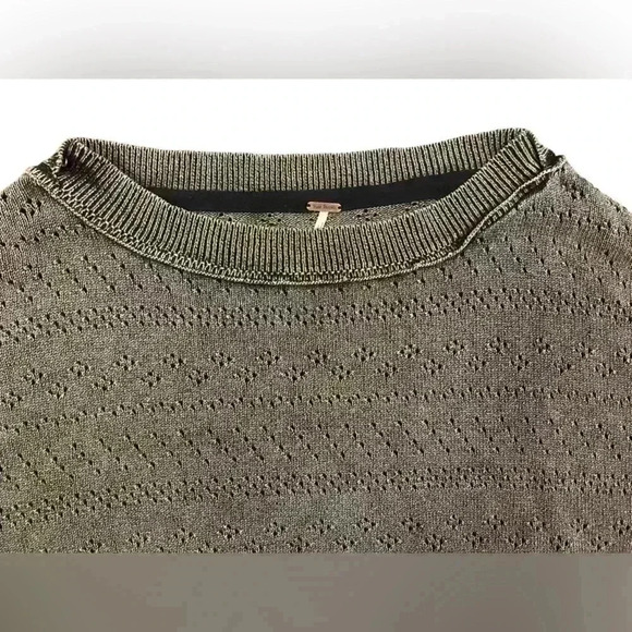 Free People Womens Sand Castle Black Cropped Pullover Sweater Size Small - Picture 8 of 12